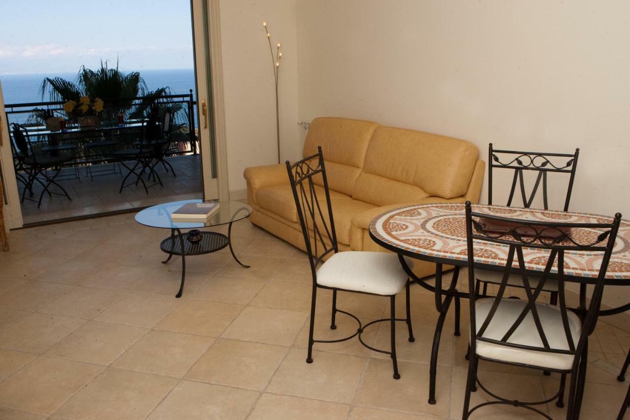 Seaview - Holidays Holiday home