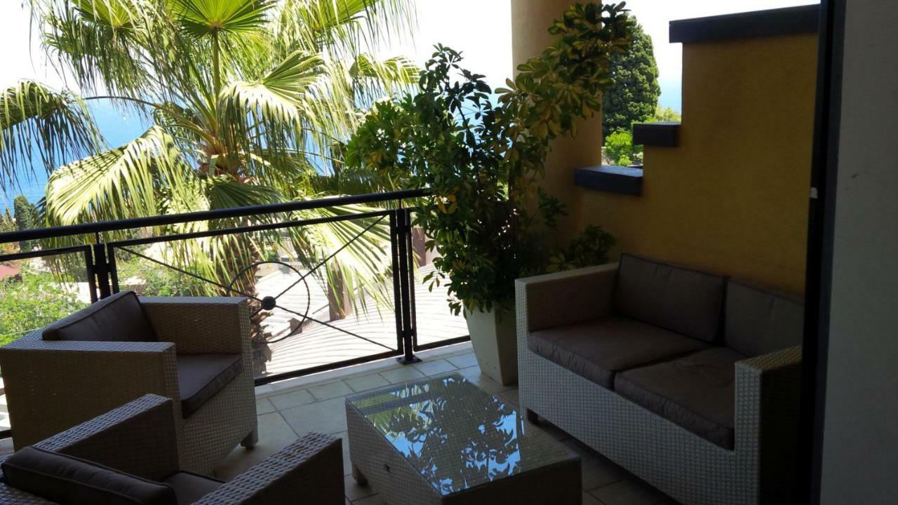 Seaview - Holidays